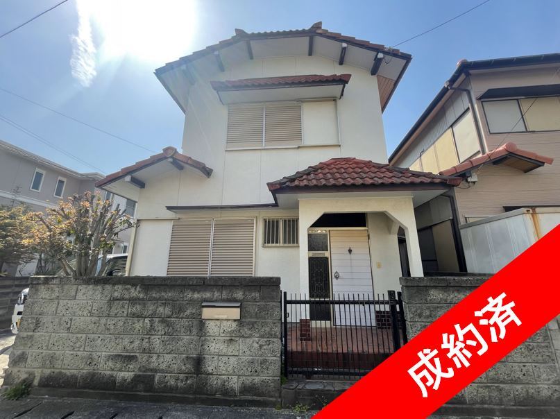 徳島市　南昭和町五丁目　2階建　4DK